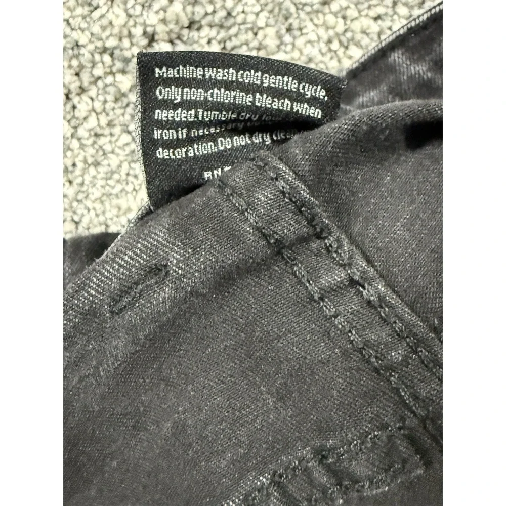Switch Remarkable Men's Black Distressed Jeans Paint Splatter 40x32